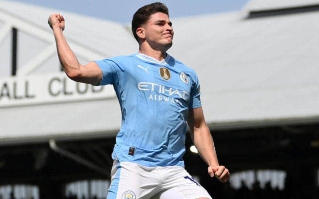 アトレティコがアルバレスの獲得を正式発表！2030年までの6年契約を締結