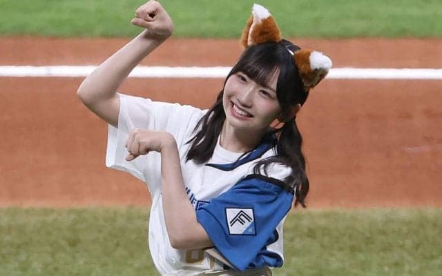 ふりふりのきつねダンス…“美女天使”は「キレかわいい」　大役就任で再注目の1球