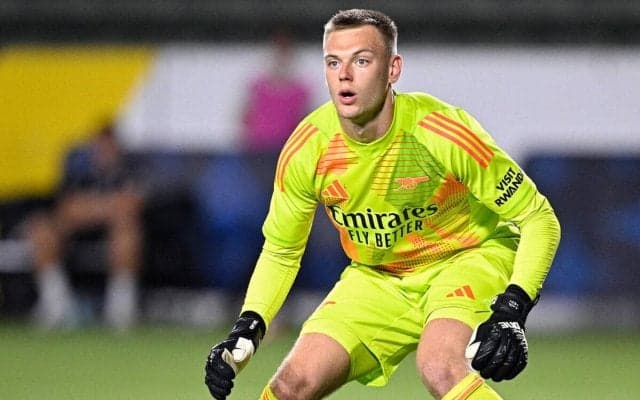 アーセナルのエストニア代表GKハインがバジャドリーへレンタル移籍！