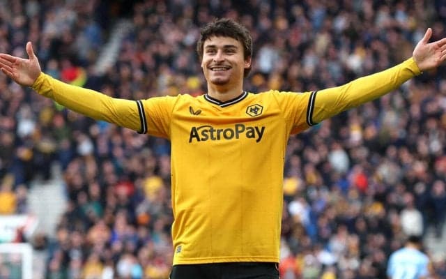 上田綺世が所属するフェイエノールトがウルブスのU-21スペイン代表DFブエノをレンタルで補強「すぐ捕まなければいけないと思った」