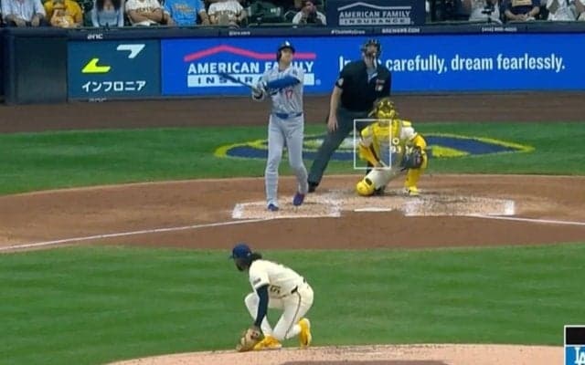 「息してる？」大谷翔平、衝撃の特大アーチでハプニング発生！ 被弾した相手投手が膝から崩れ落ちる