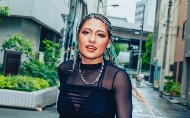 ジュリアが語る、Sareeeに抱いた人生初の感情「嫉妬するって、こういうことなんだ」