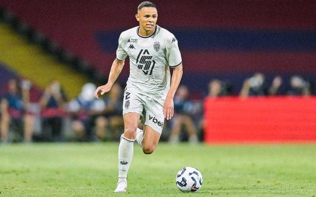 スパーズ、エメルソン後釜に同胞SBリストアップか…