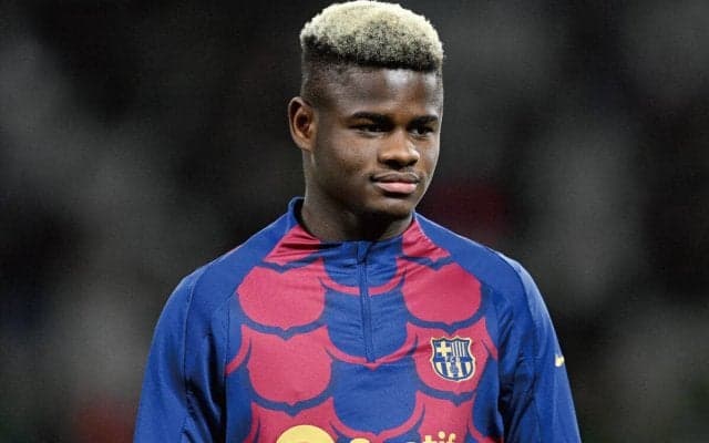 バルセロナが放出に動く若手CBミカイル・フェイ、インテルも関心か