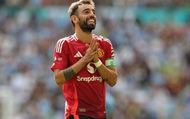 主将B・フェルナンデスがユナイテッドと2027年まで契約延長｢最高の瞬間はこれから｣