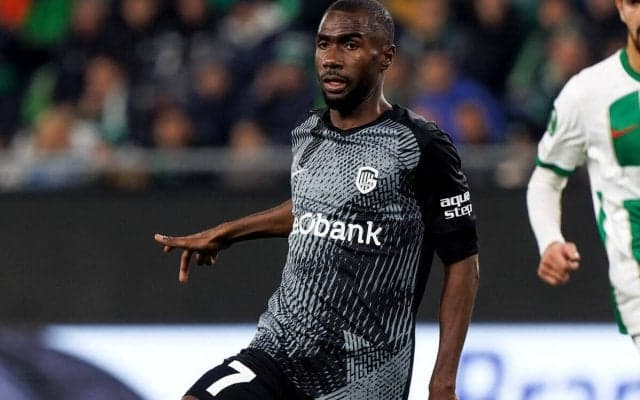 セリエA昇格組コモ、ヘンクのガンビア代表WGファデラを獲得