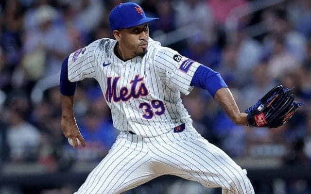 パフォをパクられて150億円右腕ブチギレ　“報復予告”に非難殺到「どうでもいい」「黙れ」