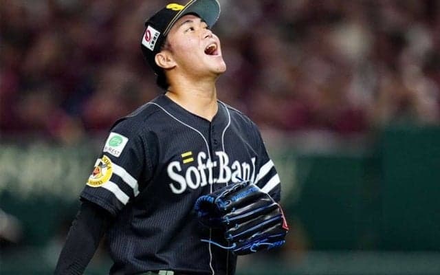 鷹・澤柳は右肘の疲労骨折と診断　球団発表…10日楽天戦で緊急降板、1年目に悲劇