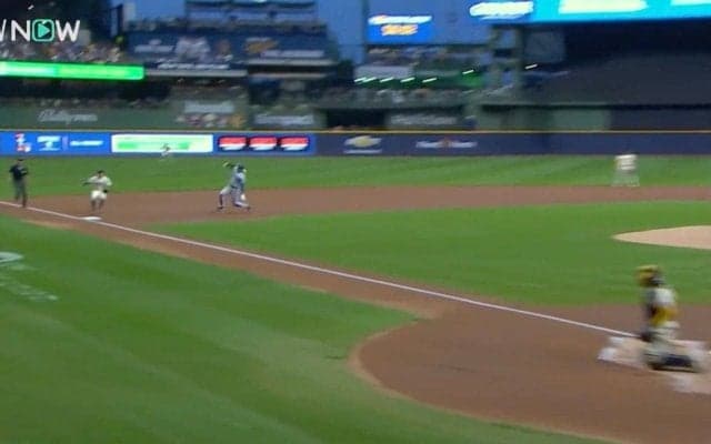 一体、何が起きた！？ 大谷翔平、“イライラ盗塁”に騒然　強肩捕手の様子がおかしくなる「屈辱だろ」