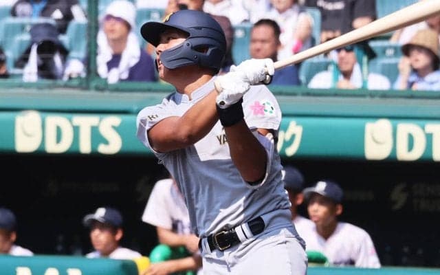 夏の甲子園で見つけた逸材！ 青森山田の遊撃手・吉川勇大の「脱力プレー」のなかに潜む無限の可能性
