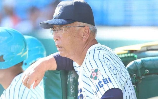 明徳義塾・馬淵監督「守れない、バントできない」　惜敗で8強進出逃し“痛烈ボヤキ”