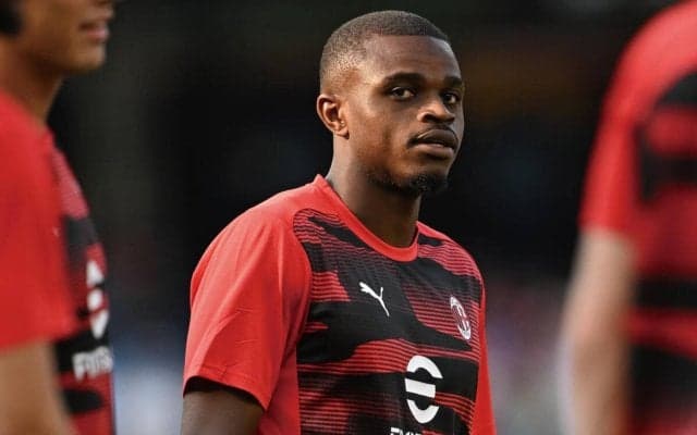 ミランは放出応じるも…カルルがユベントス移籍に難色でチアゴ・モッタから説得中