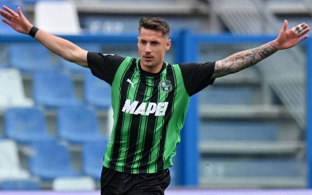 レテギ移籍のジェノア、降格サッスオーロからFWピナモンティを買取OP付きレンタルで獲得