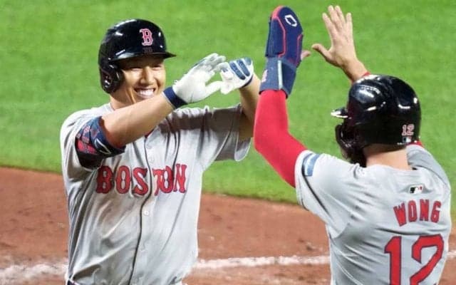 吉田正尚、技あり8号3ラン　球宴右腕バーンズ攻略の6試合ぶり弾、敵地ファンも騒然