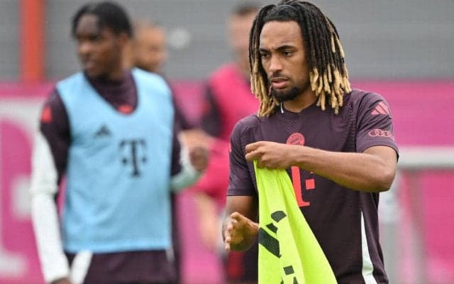 今年1月に『ONE PIECE』の指名手配書でバイエルン入りのSBがアニメの名前当てにチャレンジ