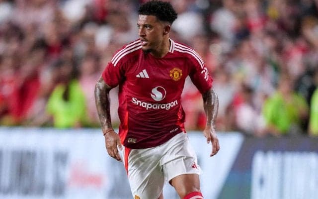 プレミア開幕節メンバー外のサンチョ、今夏過ぎるまで去就未確定か　指揮官「プレーできたが…」