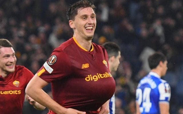 昇格組エスパニョールがローマのアルバニア代表DFクンブラをレンタルで獲得