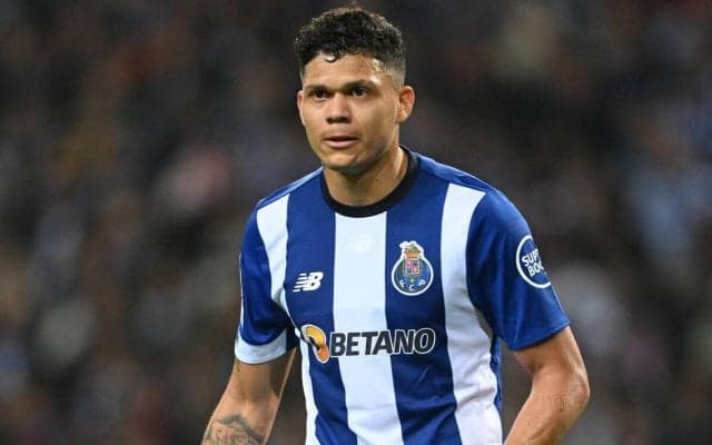 ボーンマスがクラブレコードでブラジル代表FWエヴァニウソンをポルトから獲得！ 総額約77億円の契約か