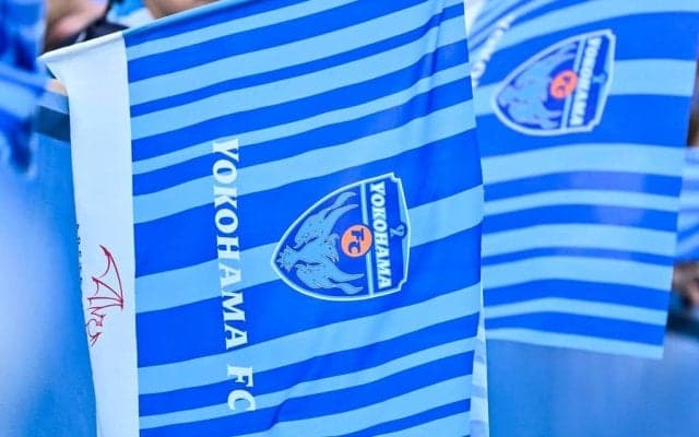 「浴衣かわいい」「かわいさの限界突破や」横浜FCのアウェイゲームに駆け付けた「人気若手モデルの浴衣ショット」に視線集中！ チョコバナナ＆駅到着写真も披露