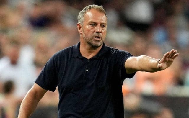 「勝ち点3が重要」ラ・リーガ初陣で逆転勝利のフリック監督、カンテラの若手が多いことにも言及「才能がなければ彼らを入れない」