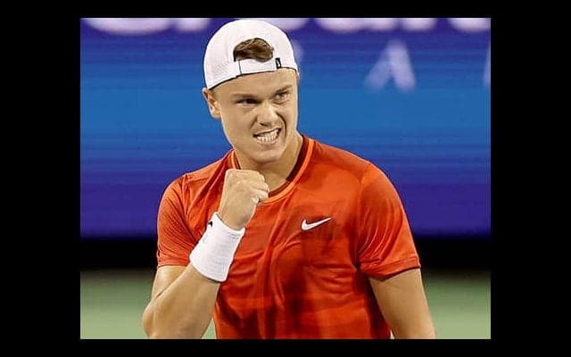  ルーネ4強「粘り強くプレーした」 