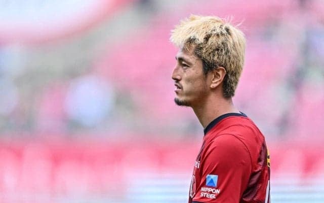 【浦和戦3年連続引き分け、96年組の三竿＆鈴木優磨が見る鹿島の現在地(1)】「僕が決めてりゃ勝てた試合」。2つの決定機を逃したエース・鈴木優磨が悔やむ決定力不足