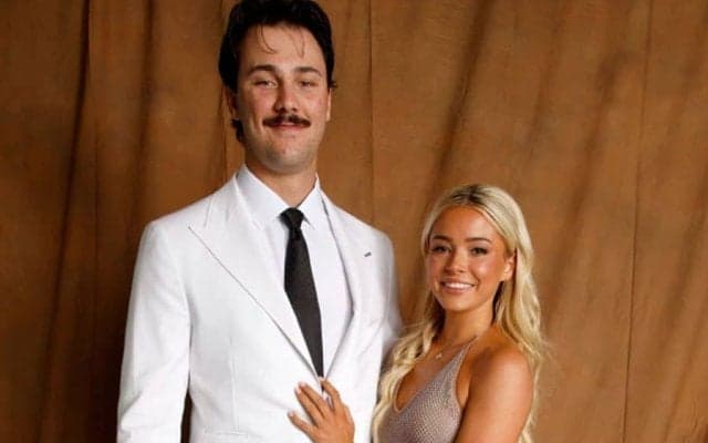 金髪美女が豪快投球→衝撃美技　“怪物新人”の彼女に米熱視線「キュート」