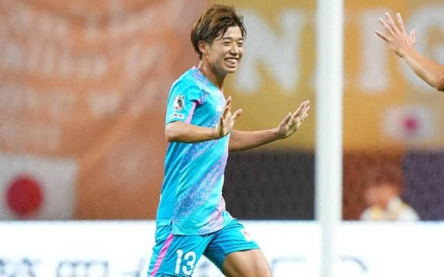 バーミンガム横山歩夢がデビュー4分でアシスト！　お膳立てを受けた同僚からは驚きの声　「あんなに速いとは」
