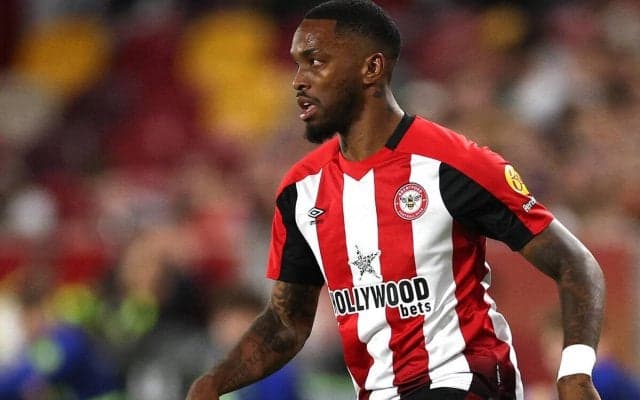 イングランド代表FWトニーがクリスタル・パレスとの開幕戦でメンバー外、理由は「移籍の関心がある」とブレントフォード指揮官が説明