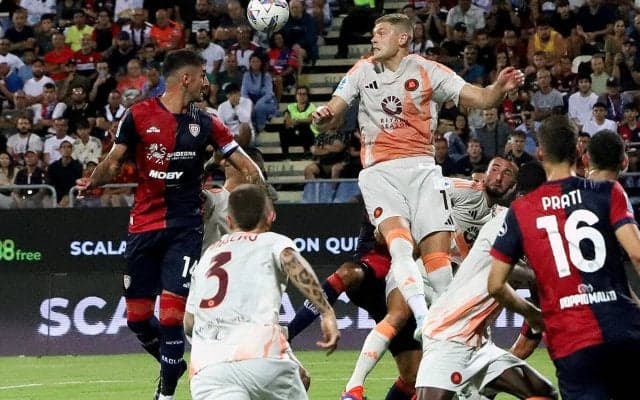 ローマは開幕ドロースタート…エンジンのかかり遅くカリアリ相手に痛恨ゴールレス【セリエA】