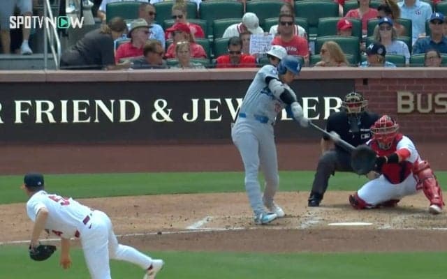 「昨日のリプレイかと思った」大谷翔平の2戦連続“爆速弾丸ホームラン”にファン衝撃「着弾までが早いんよ」「球スピードがエグすぎる」