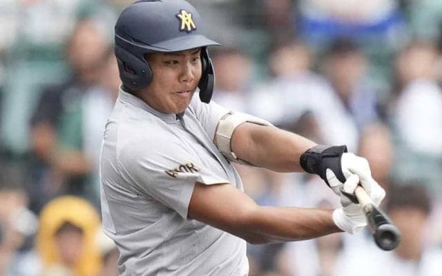 注目打者が11打席無安打「プレッシャー」　揃えた多数の木製バット…届いた父の願い