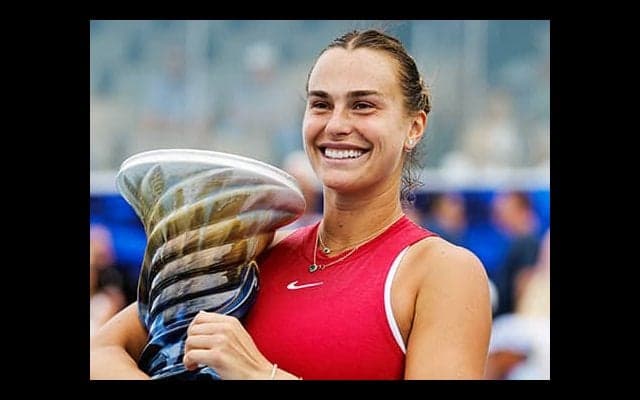 サバレンカ 大会初Vで今季2勝目