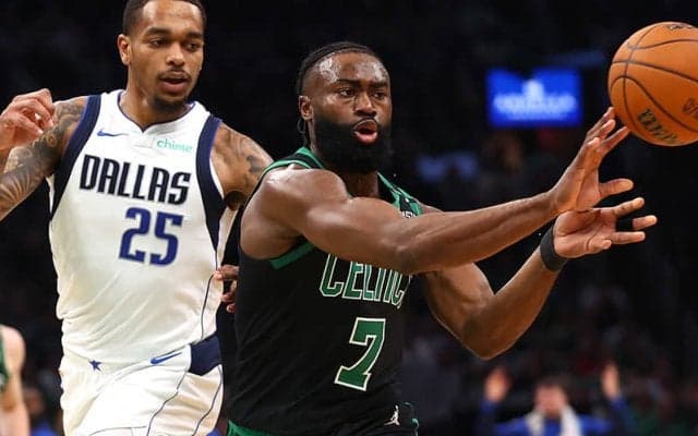 ファイナルMVP獲得のジェイレン・ブラウン、水中トレーニングの写真がSNSで話題に