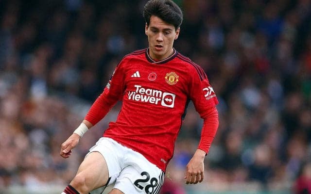 出場機会求めるペリストリがギリシャへ、ユナイテッドとパナシナイコスが完全移籍でクラブ間合意