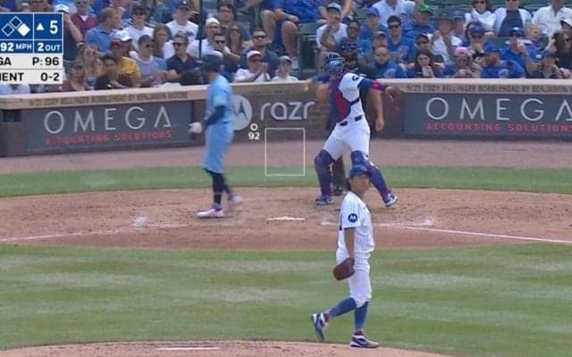 今永昇太に「ブチギレた？」 打者が“釣り球”で空振り三振→怒りのバット投げ「ただの八つ当たりだろ」