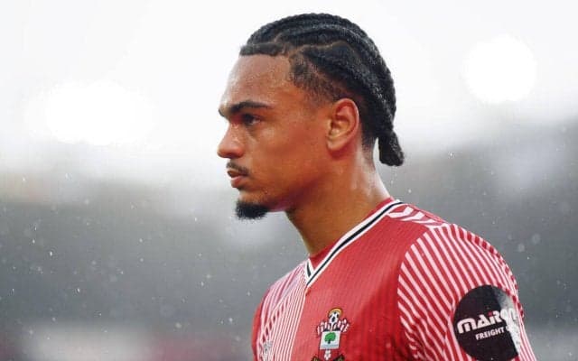 サウサンプトンのフランス人FWセク・マーラがストラスブールに完全移籍、2029年夏まで契約