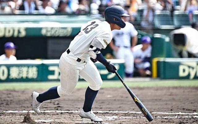 勝利の裏で苦悩「喜べなかった」　監督は涙…背番号13が立った“最初で最後”の打席