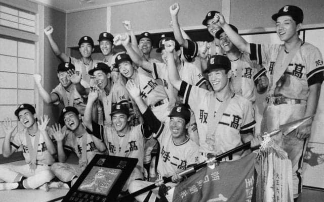 1984年夏の甲子園〜初戦で優勝候補に逆転勝利した取手二は大はしゃぎして厳重注意を受けた