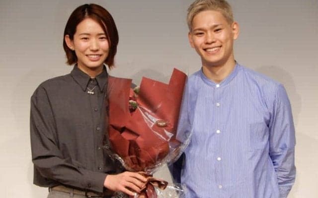 「ペアルックのやつエモい」バレー西田有志、妻・古賀紗理那さんとの“新たなスタート”にファン歓喜！「愛がだだ漏れすぎ」