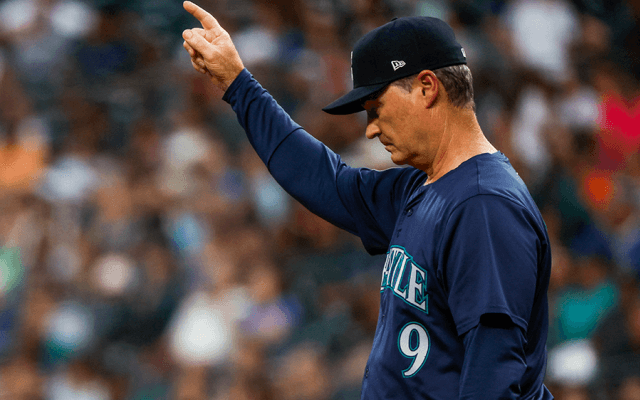 マ軍、サービス監督を電撃解任へ　首位争いも大失速…ド軍戦で3タテ直後に、米報道