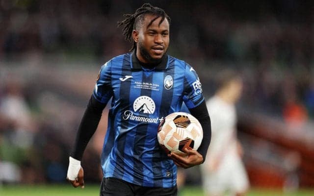 アタランタでチーム練習に復帰も…ルックマンがPSGと口頭合意か、アーセナルも動向注視