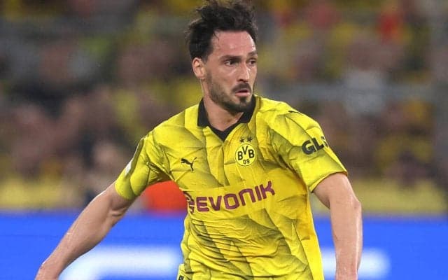 メリーノのアーセナル移籍がフンメルス獲得の助けに？ ソシエダが獲得目指す