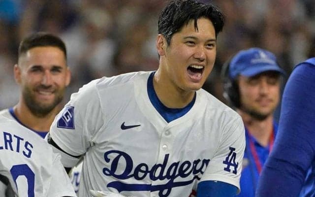 大谷翔平の「40-40」記念球は“行方不明”　敵軍野手が客席に投げ入れ…本人も「わからない」