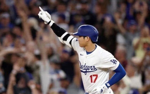「なんてショーだ！」大谷翔平劇的サヨナラ満塁弾の「40-40」達成に米球界も震撼　球団公式も「オーマイガー！」
