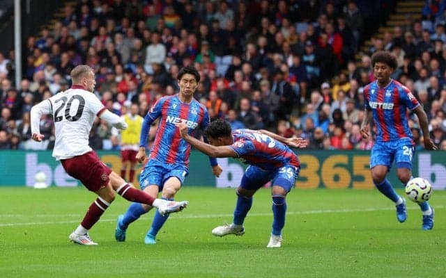 鎌田途中出場のC・パレスが開幕連敗…ウェストハムはロペテギ体制初勝利を飾る【プレミアリーグ】