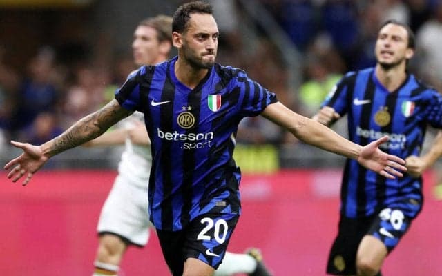 インテルがホーム開幕戦を快勝で制して今季初勝利【セリエA】