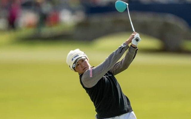 岩井明愛は27位で最終日へ「自分の思うようにプレーしていい位置で終われたら」