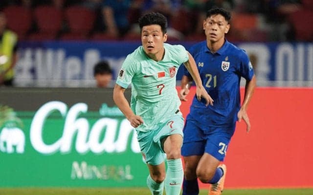 上海海港の中国代表エースが圧巻ハットも…割り切った国内ファン続出「ところで日本と真っ向勝負できるのか？」