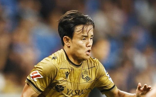 久保建英、物議を醸すパフォーマンス だがその「憤激」がスーパーゴールを生んだ